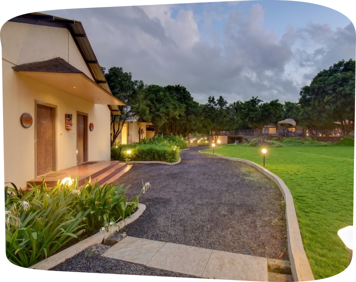 tiki farms room