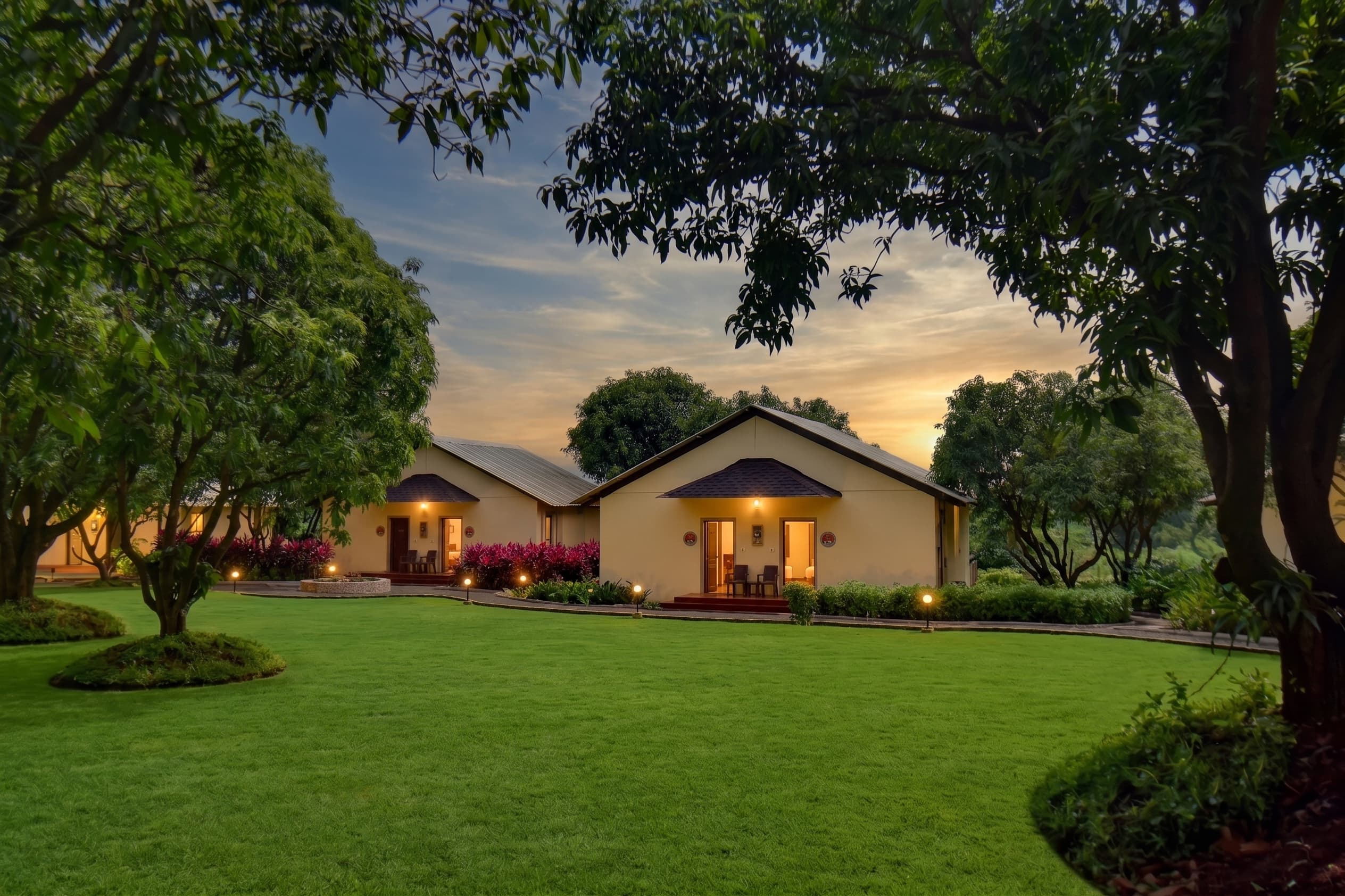 Luxury Cottage Rooms