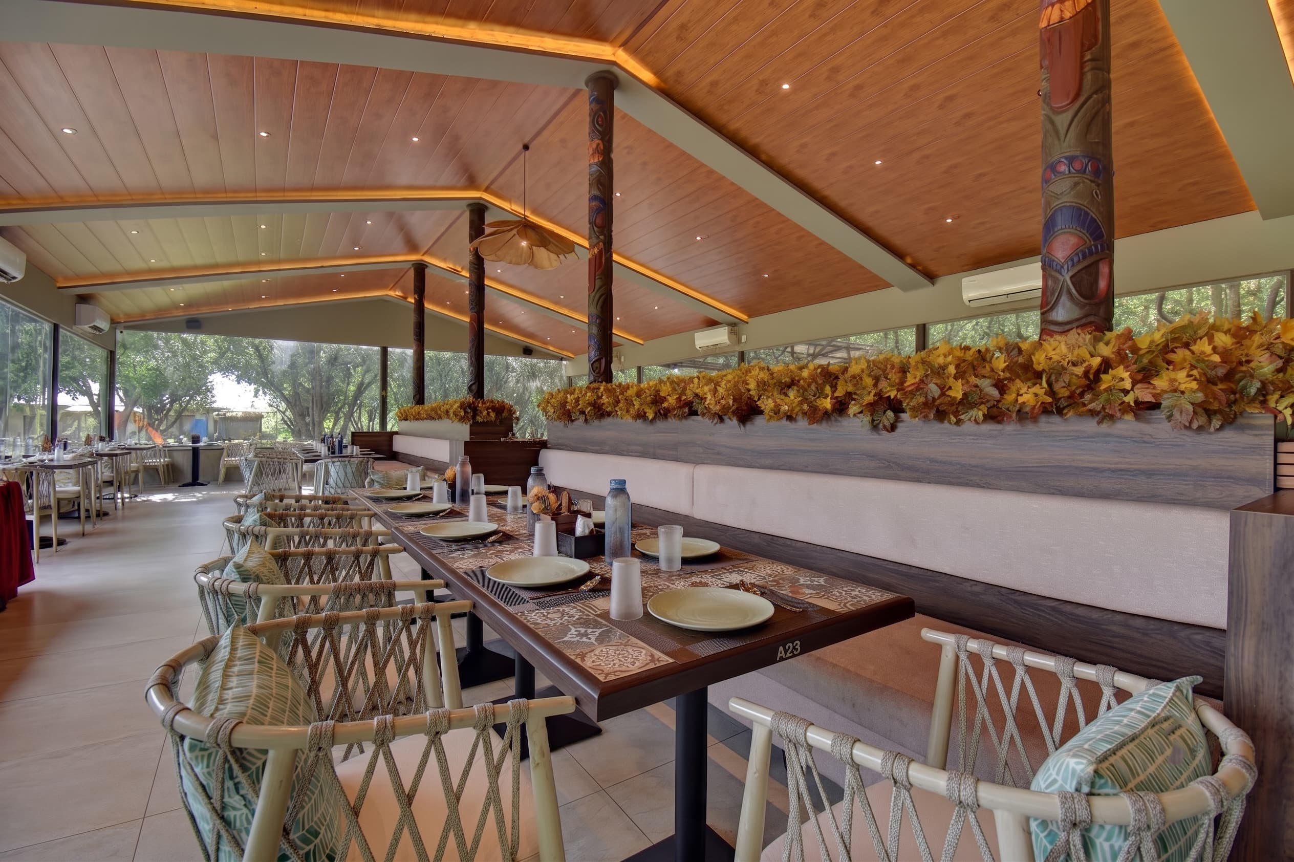 Mai Kai Restaurant-12